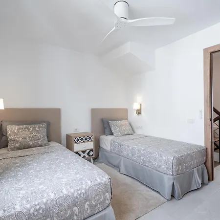 In Parque Santiago Iii