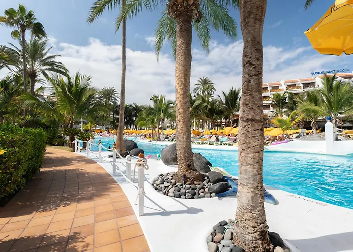 In Parque Santiago Iii * פלאייה דה לאס אמריקס