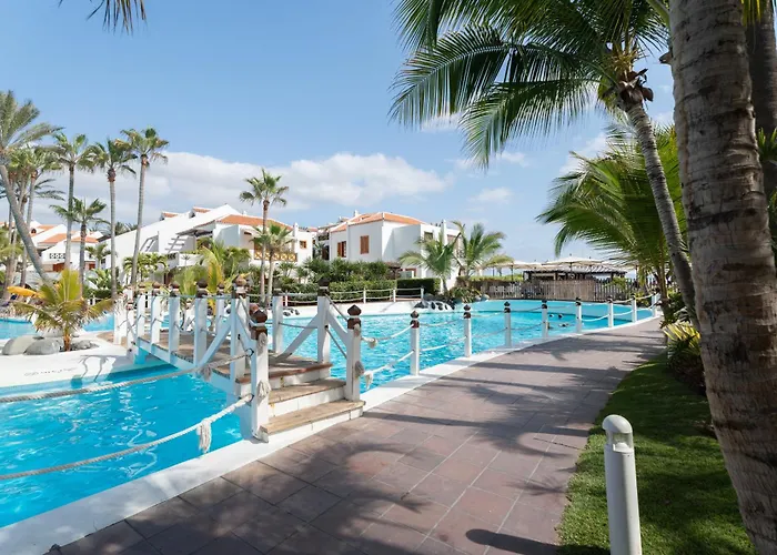 In Parque Santiago Iii *