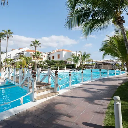 In Parque Santiago Iii *