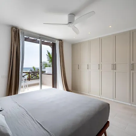 In Parque Santiago Iii Playa de las Américas